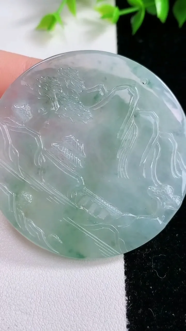 天然A货翡翠牌吊坠，尺寸56-5.5，重:34.09g
1月31日