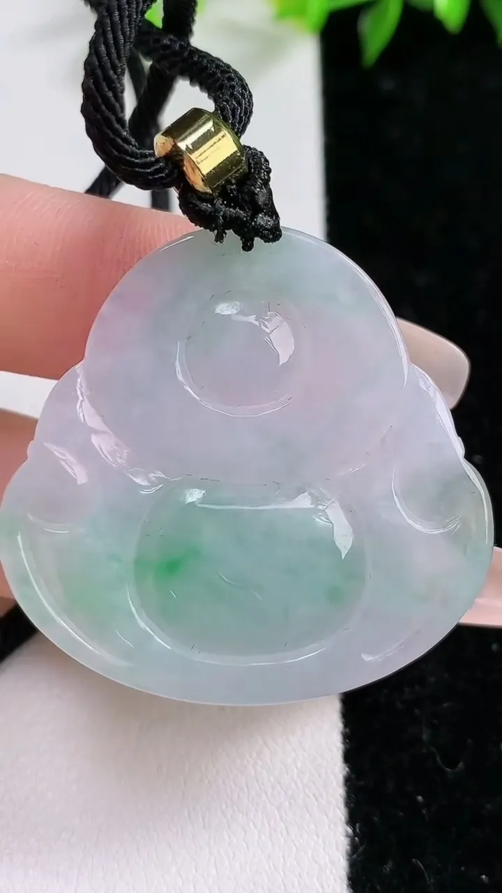 天然A货翡翠佛公吊坠，尺寸37.5-38.6-6.6，重:15.11g
1月31日