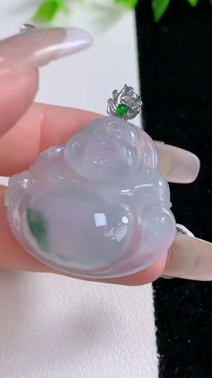天然A货翡翠种飘花佛公吊坠，尺寸30-33.6-6，重量:9.80g
1月31日