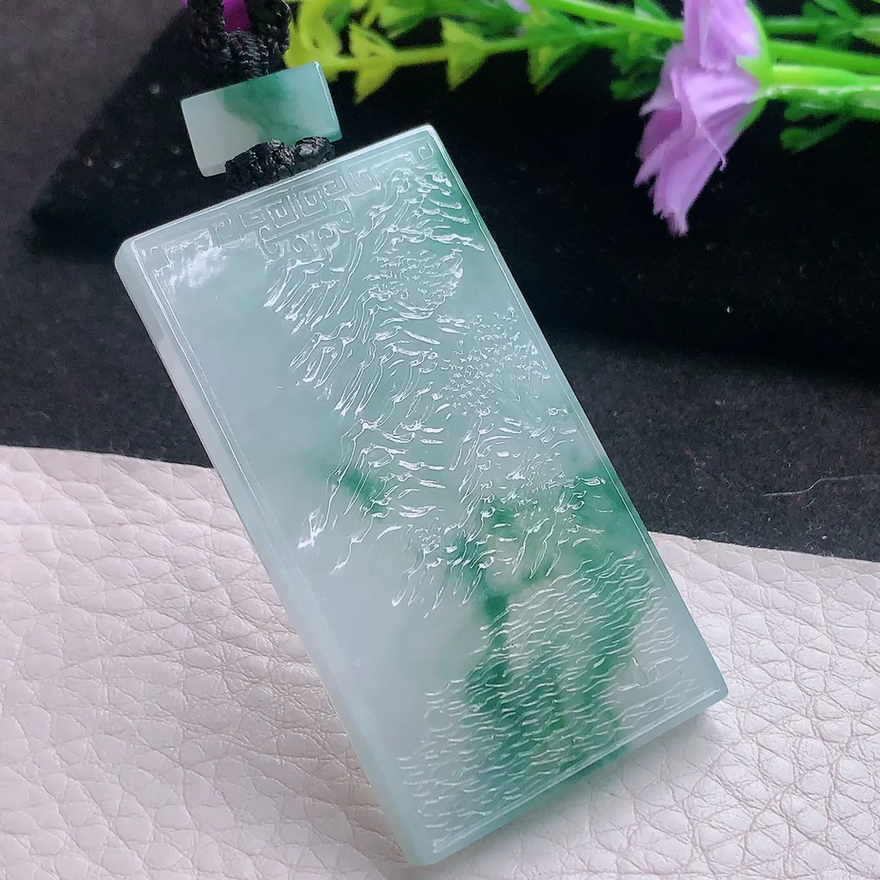 yl实拍56.5*31.2*5.6缅甸翡翠冰飘花方形山水牌 大好河山玉项坠 玉挂件