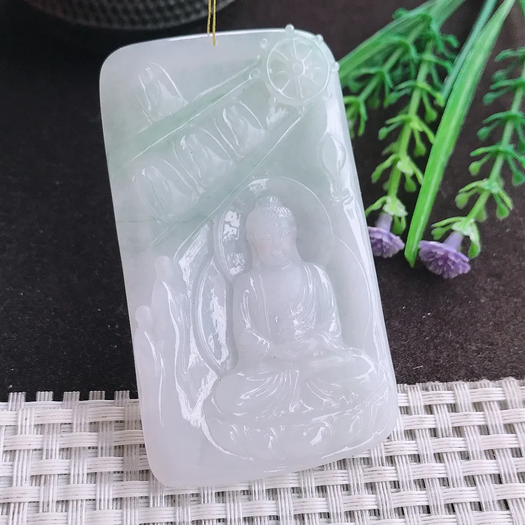 实拍A货翡翠72/42.8/6老坑秀气冰润大日如来佛祖吊坠翡翠挂件