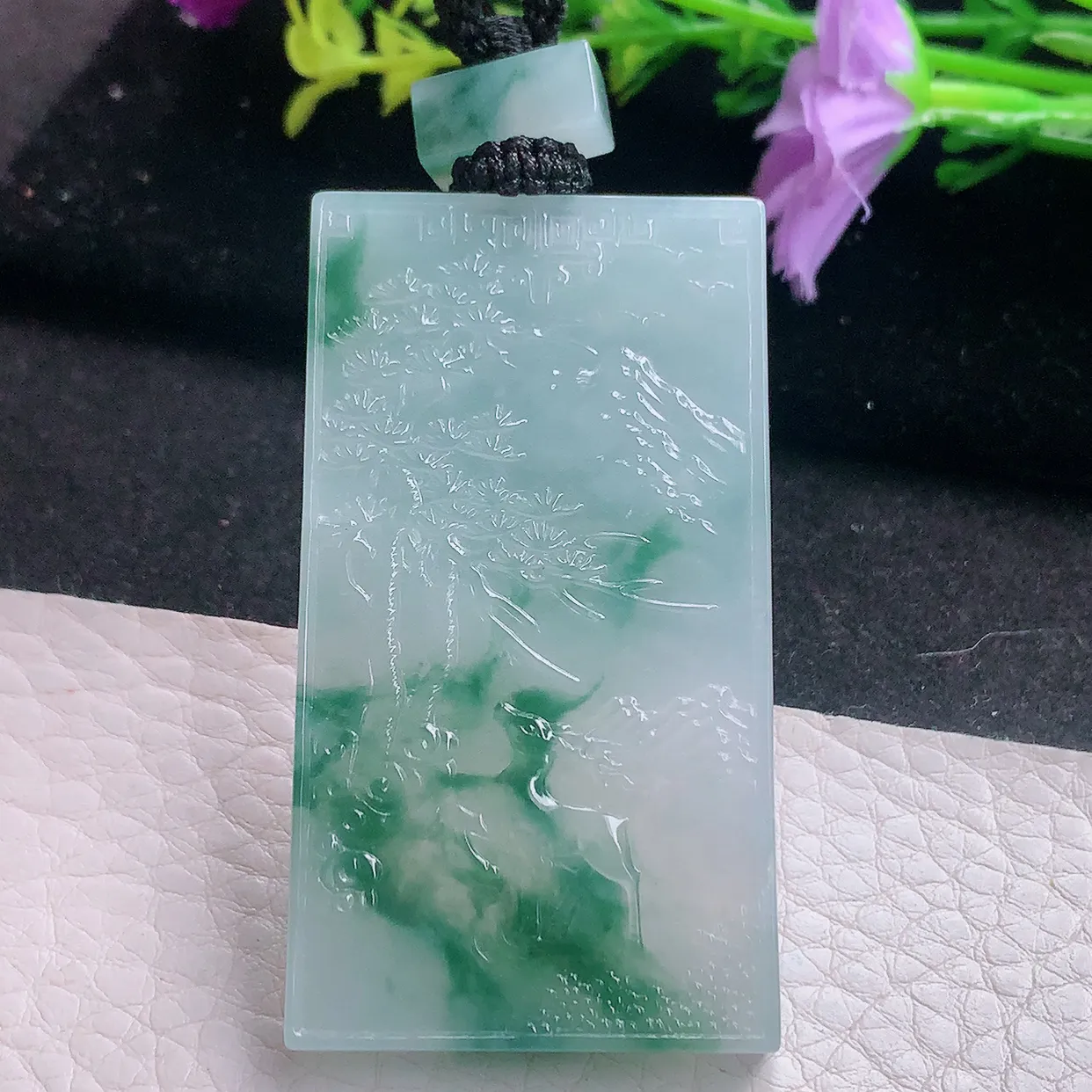 yl实拍56.5*31.2*5.6缅甸翡翠冰飘花方形山水牌 大好河山玉项坠 玉挂件