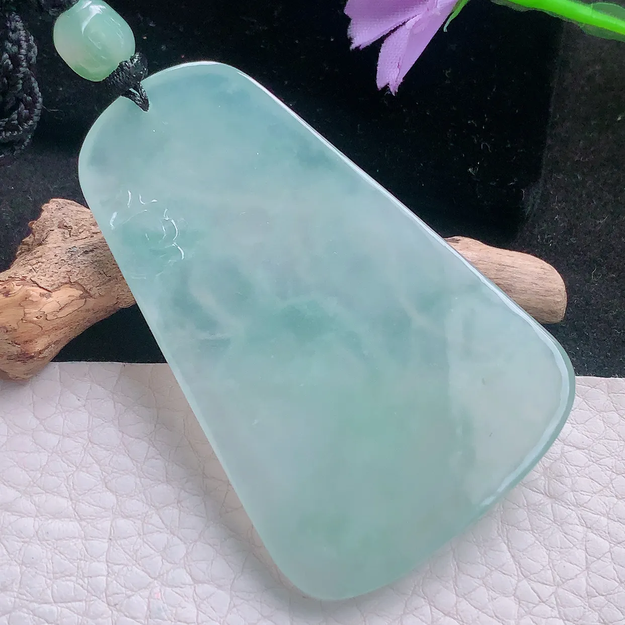 yl实拍67*43.6*6.3缅甸翡翠冰绿御龙佛祖 佛主玉项坠 玉挂件