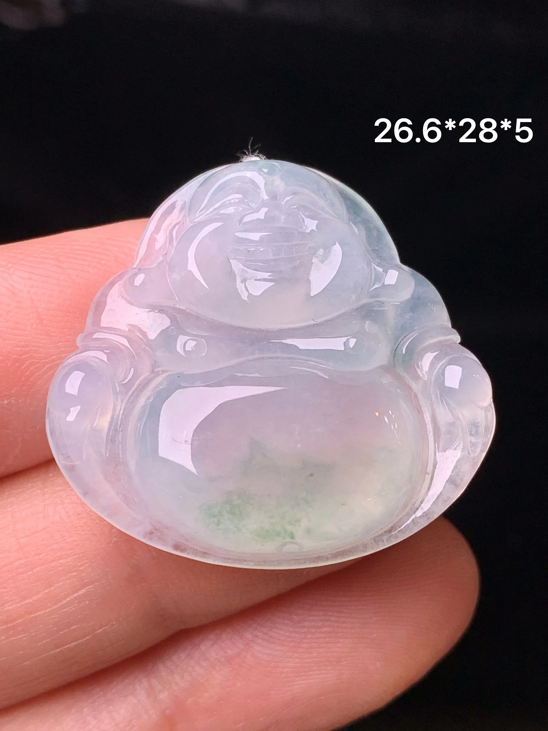 冰种佛公飘绿吊坠 玉质细腻 色泽清新艳丽 整体尺寸26.6*28*5