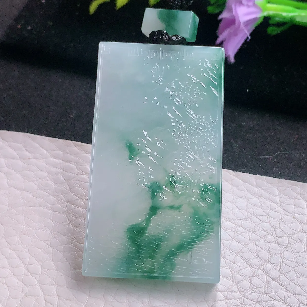 yl实拍56.5*31.2*5.6缅甸翡翠冰飘花方形山水牌 大好河山玉项坠 玉挂件