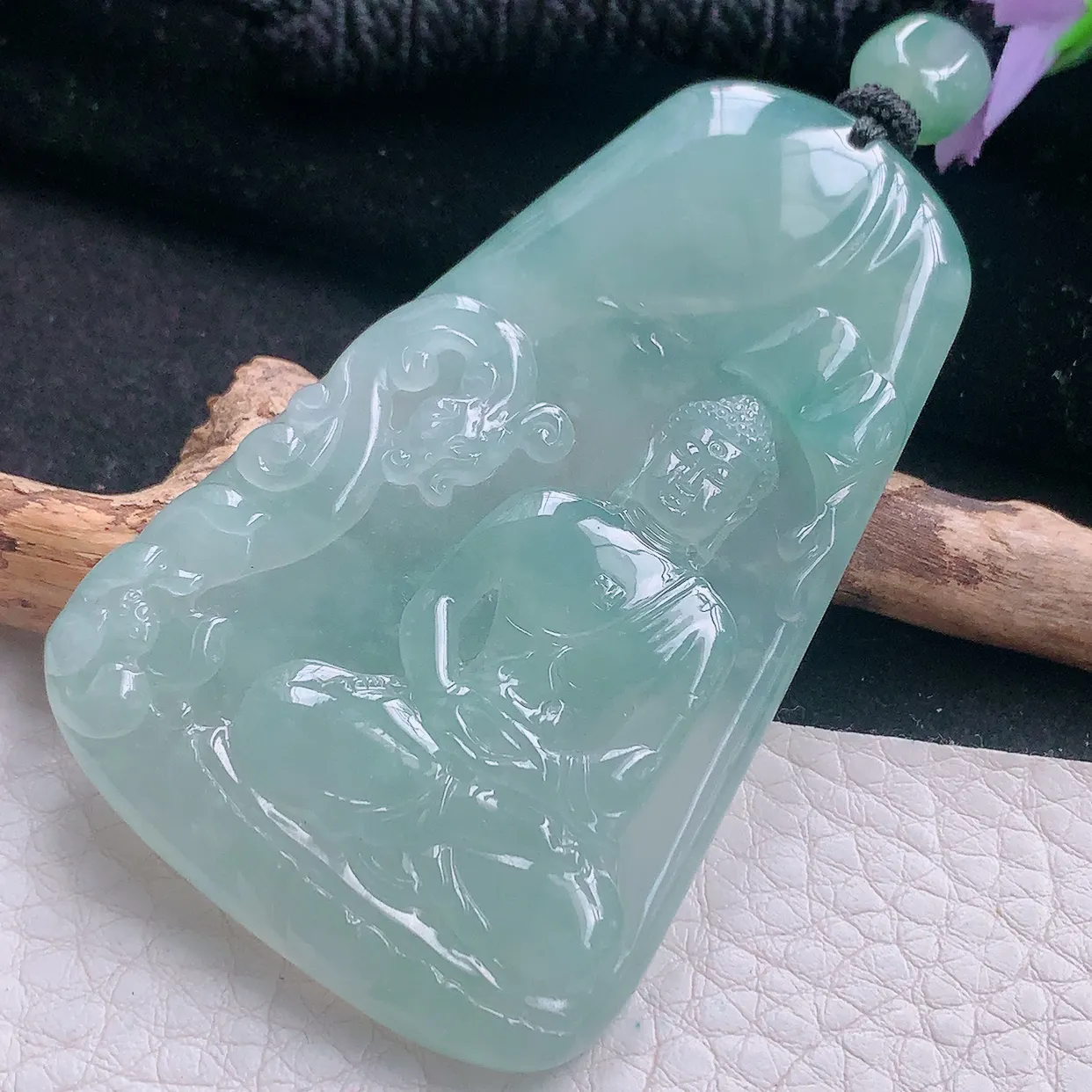 yl实拍67*43.6*6.3缅甸翡翠冰绿御龙佛祖 佛主玉项坠 玉挂件