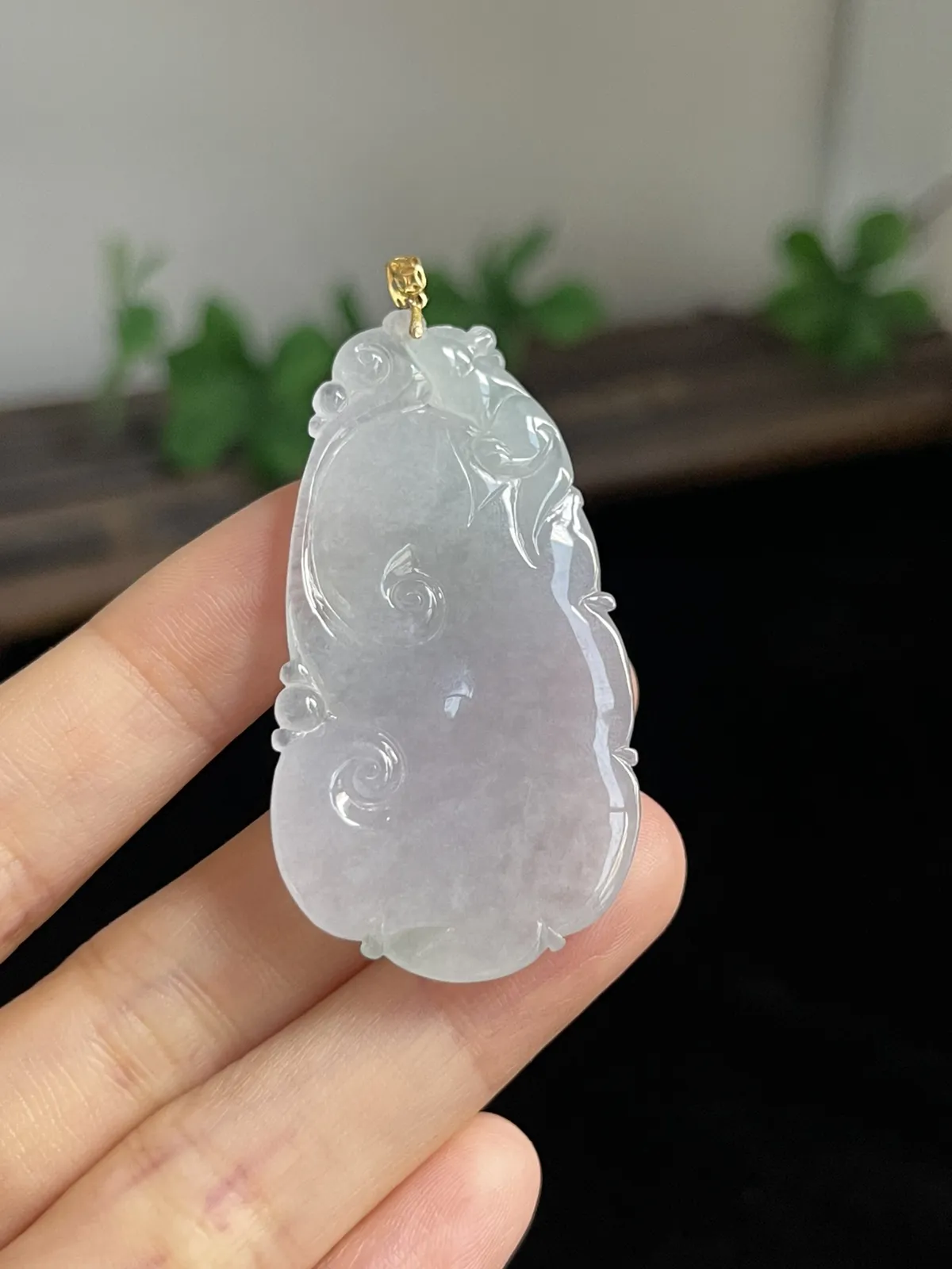 翡翠冰糯种白色如意，印记：G18K