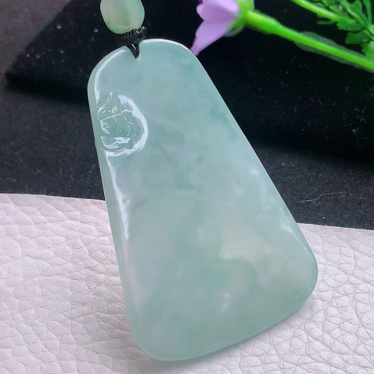 yl实拍67*43.6*6.3缅甸翡翠冰绿御龙佛祖 佛主玉项坠 玉挂件