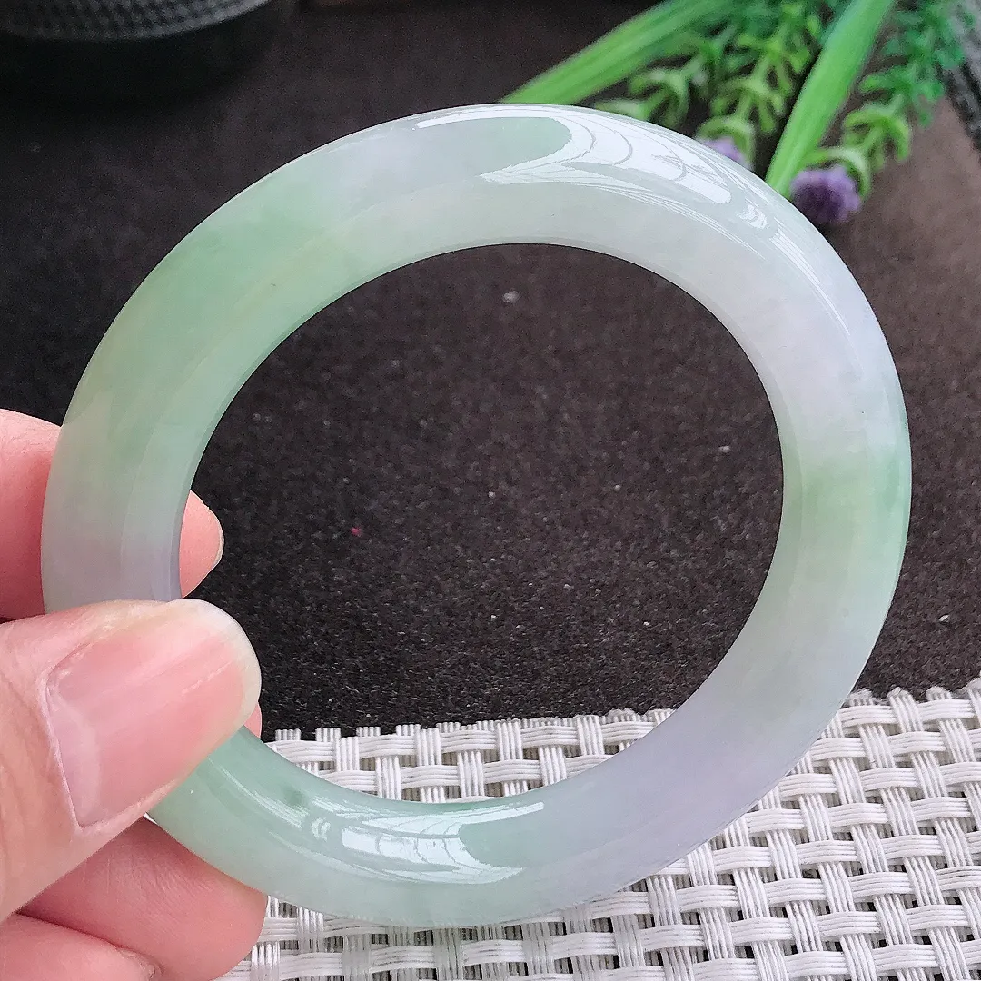 实拍A货翡翠54/11.2/11老坑冰胶果冻冰晴甜绿圆条手镯玉镯手环