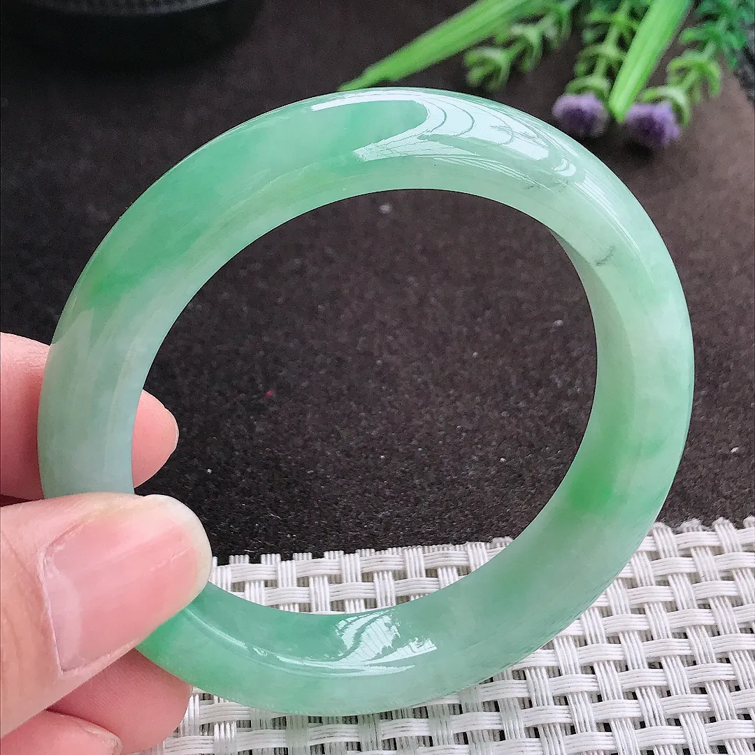 实拍A货翡翠54.8/12.5/9老坑冰胶果冻满绿冰甜绿手镯宽边玉镯手环