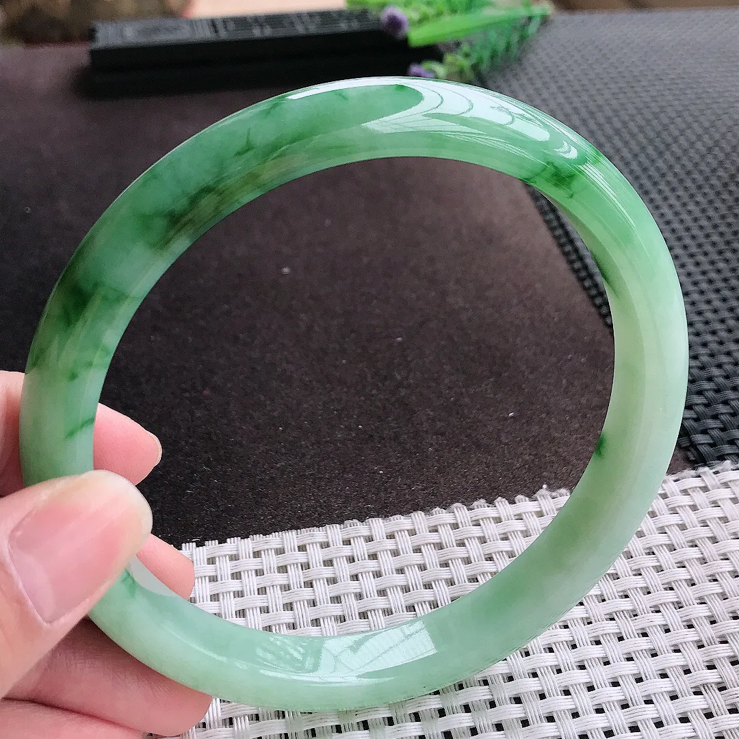 实拍A货翡翠78.8/12.3/9.2老坑冰润起胶满绿飘绿臂镯手镯超大翡翠玉镯手环