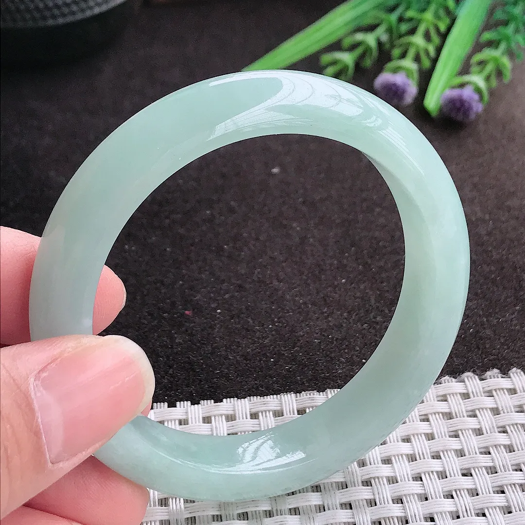 实拍A货翡翠52.5/12.4/8.3老坑冰润水灵冰晴绿手镯宽边玉镯手环