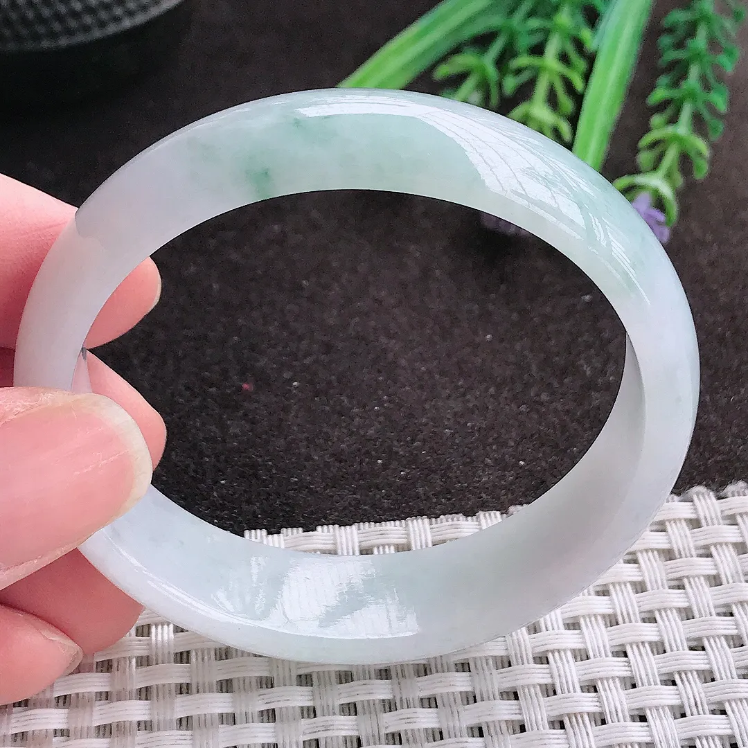 实拍A货翡翠53.5/48.8/16.6/6.2老坑精美冰润飘花贵妃手镯宽边玉镯手环