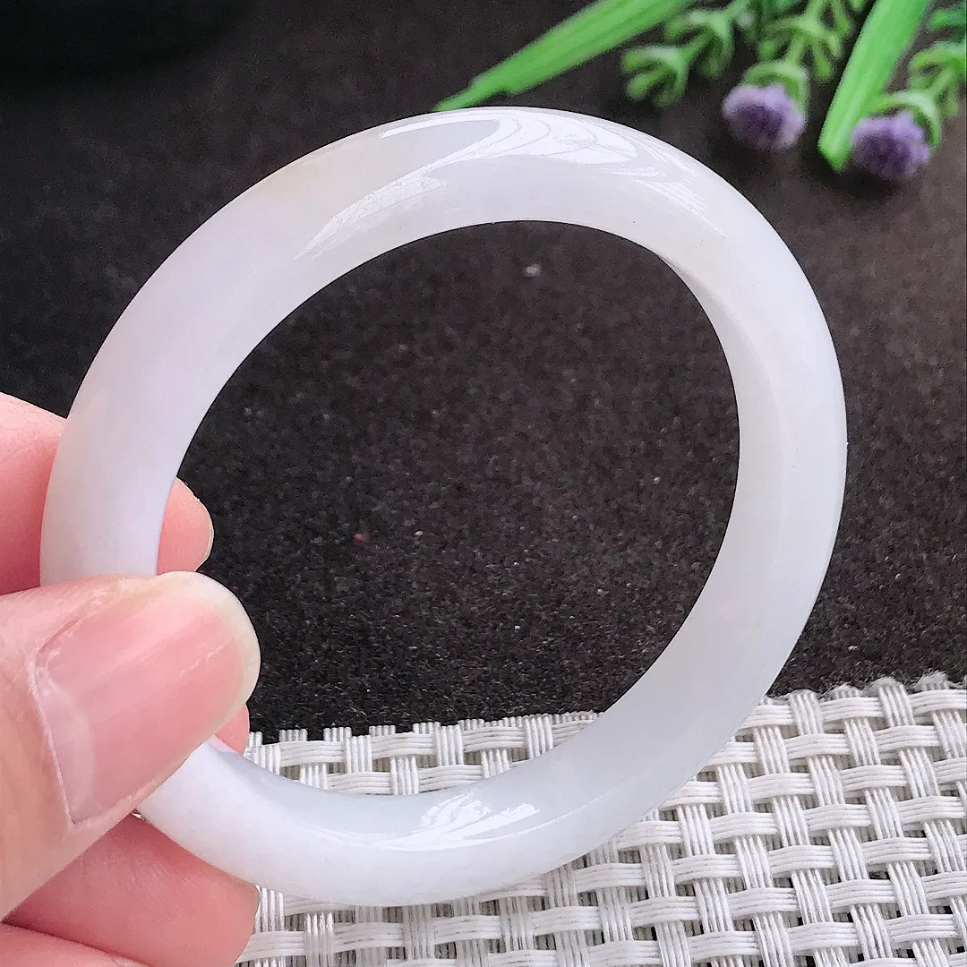 实拍A货翡翠52/9.2/8老坑冰纯起胶月光白手镯宽边玉镯手环