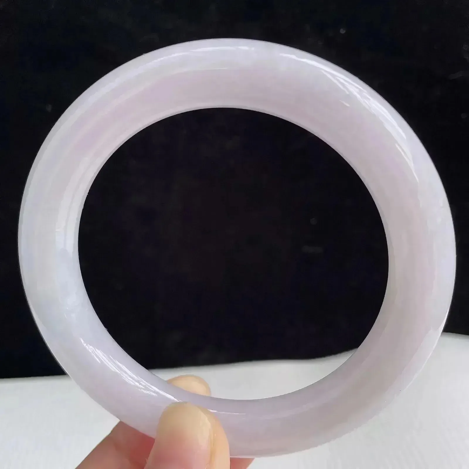 58圈有种有色天然翡翠A货淡紫玉手镯好种水春彩水润手镯67.22g