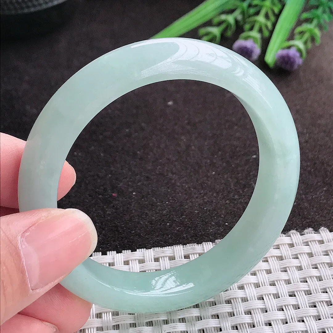 实拍A货翡翠52.5/12.4/8.3老坑冰润水灵冰晴绿手镯宽边玉镯手环