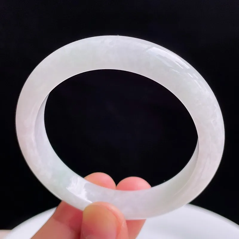 天然翡翠A货好种水53mm正圈手镯46.66 克