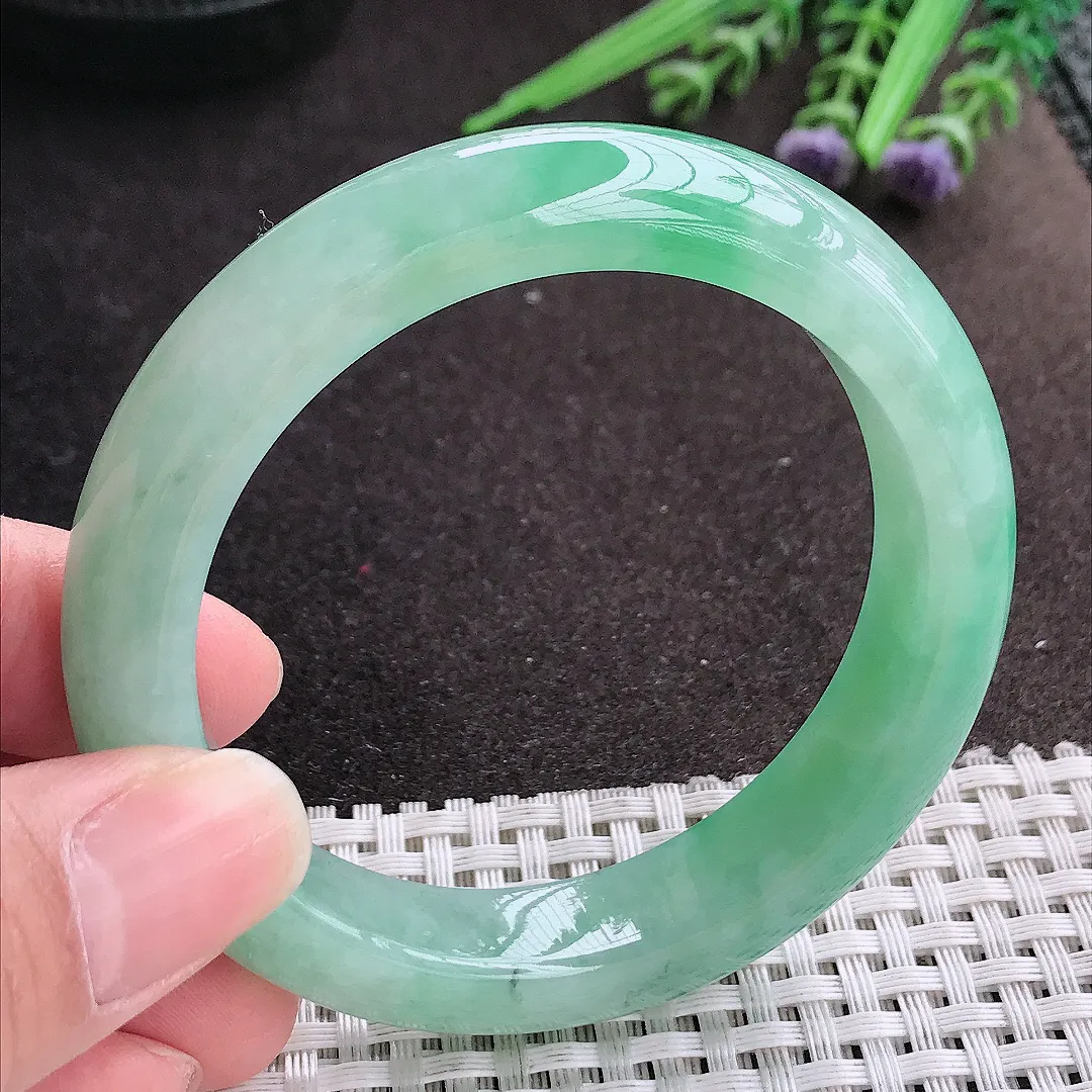 实拍A货翡翠54.8/12.5/9老坑冰胶果冻满绿冰甜绿手镯宽边玉镯手环