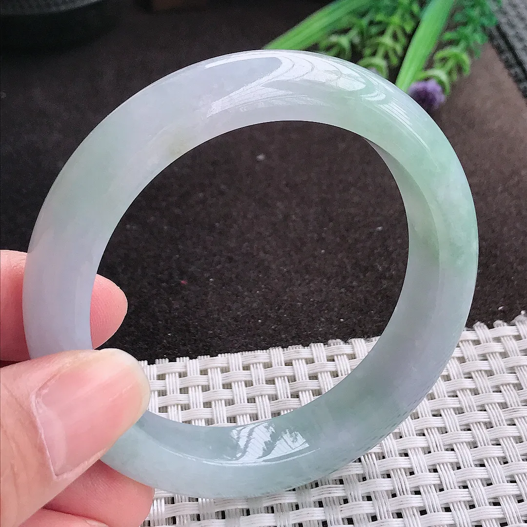 实拍A货翡翠56/12.5/9老坑冰润起胶冰晴手镯宽边玉镯手环