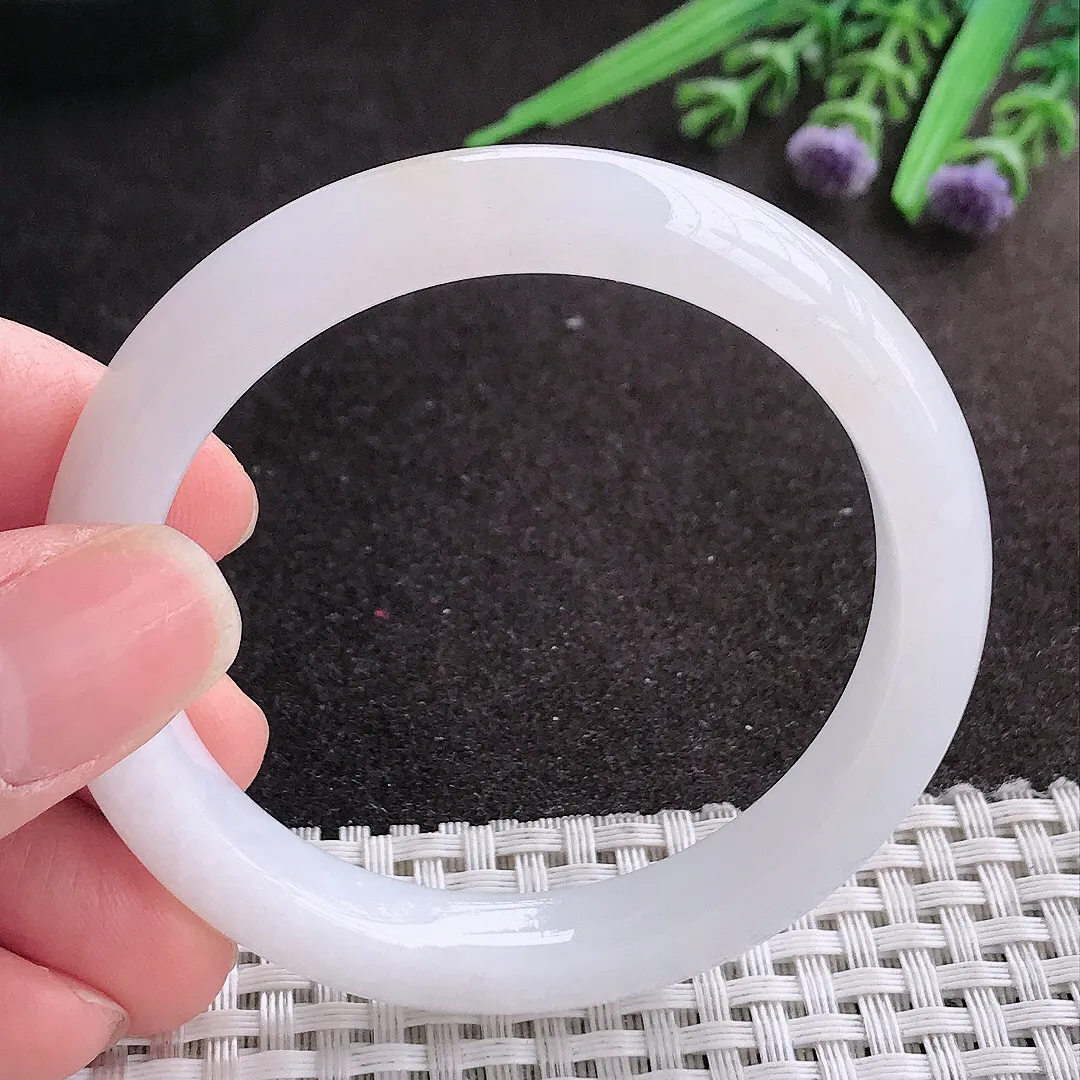 实拍A货翡翠52/9.2/8老坑冰纯起胶月光白手镯宽边玉镯手环