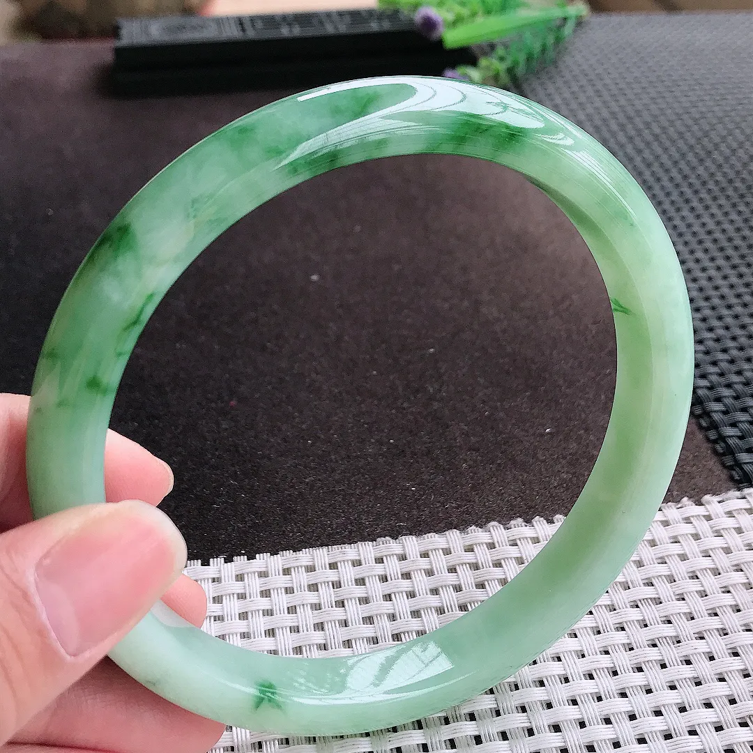 实拍A货翡翠78.8/12.3/9.2老坑冰润起胶满绿飘绿臂镯手镯超大翡翠玉镯手环