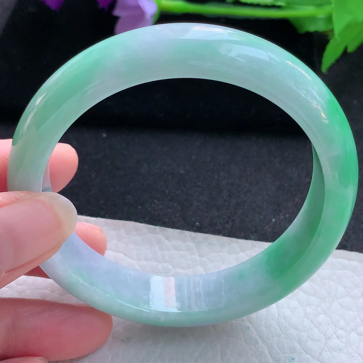 js大圈口60*14*8平安镯 天然翡翠A货玉手镯飘绿大气宽边玉手环