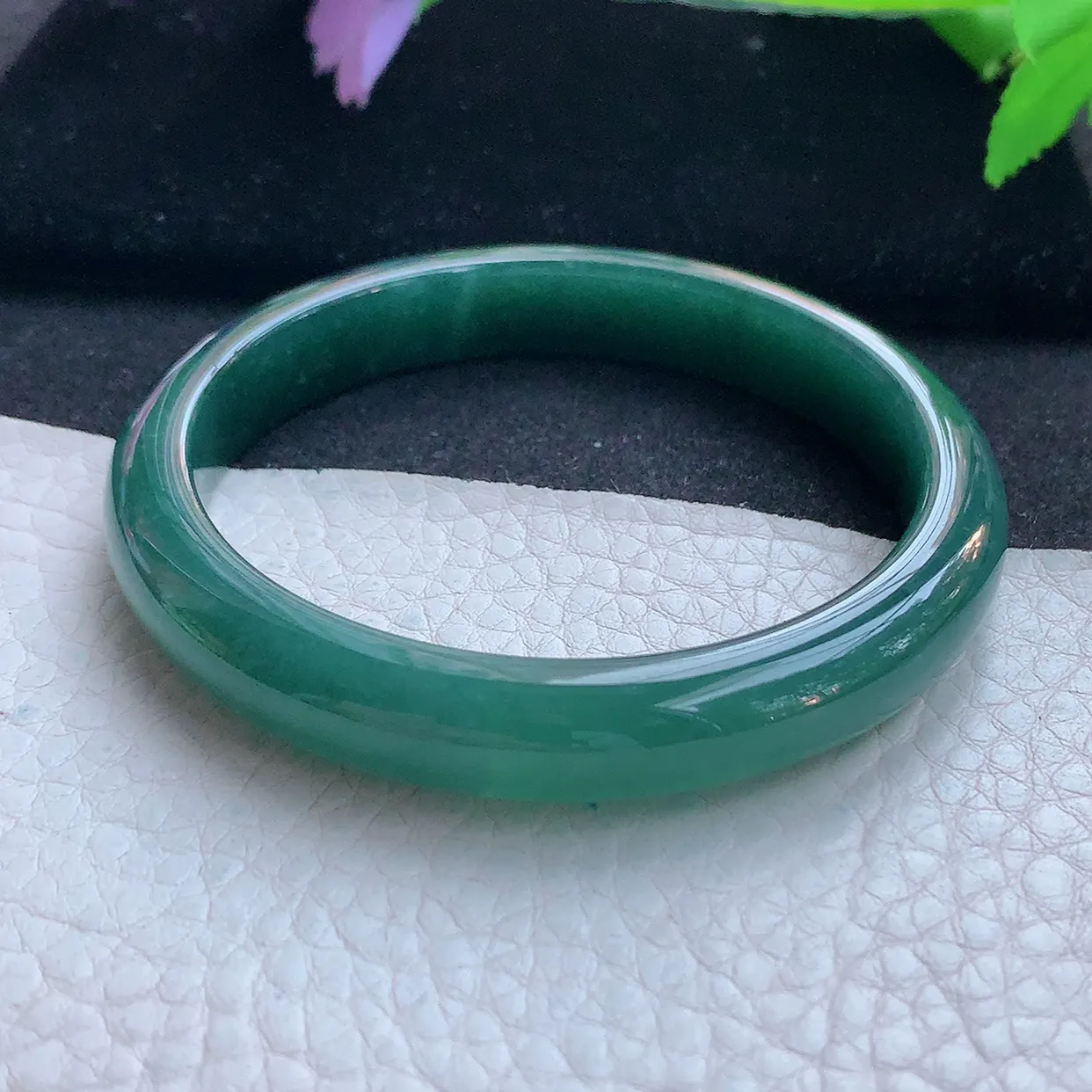 ll自然光55.5*10*7平安镯 天然翡翠A货玉手镯蓝韵秀气宽边玉手环