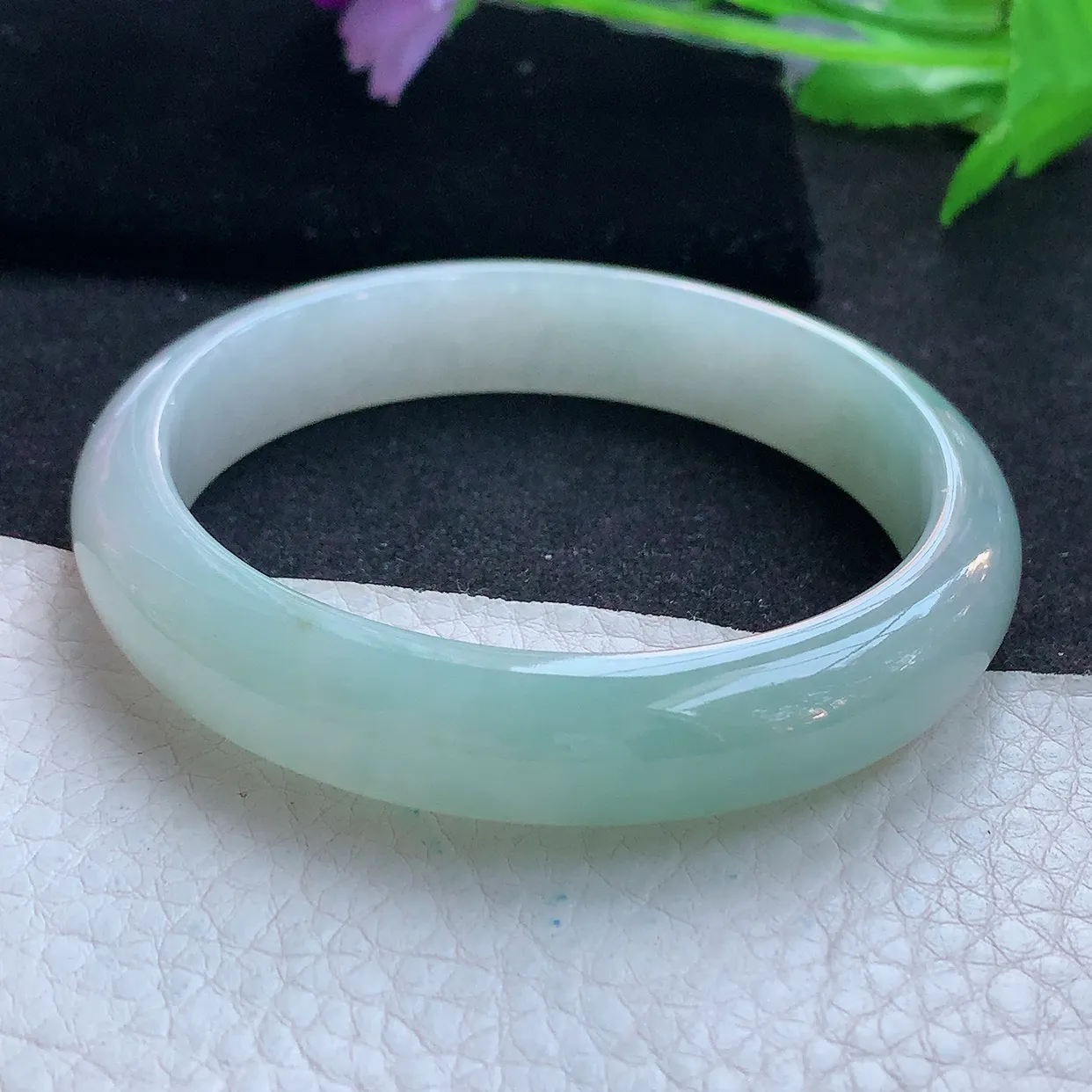 ll大圈口62*13*8平安镯 天然翡翠A货玉手镯清新晴美宽边玉手环