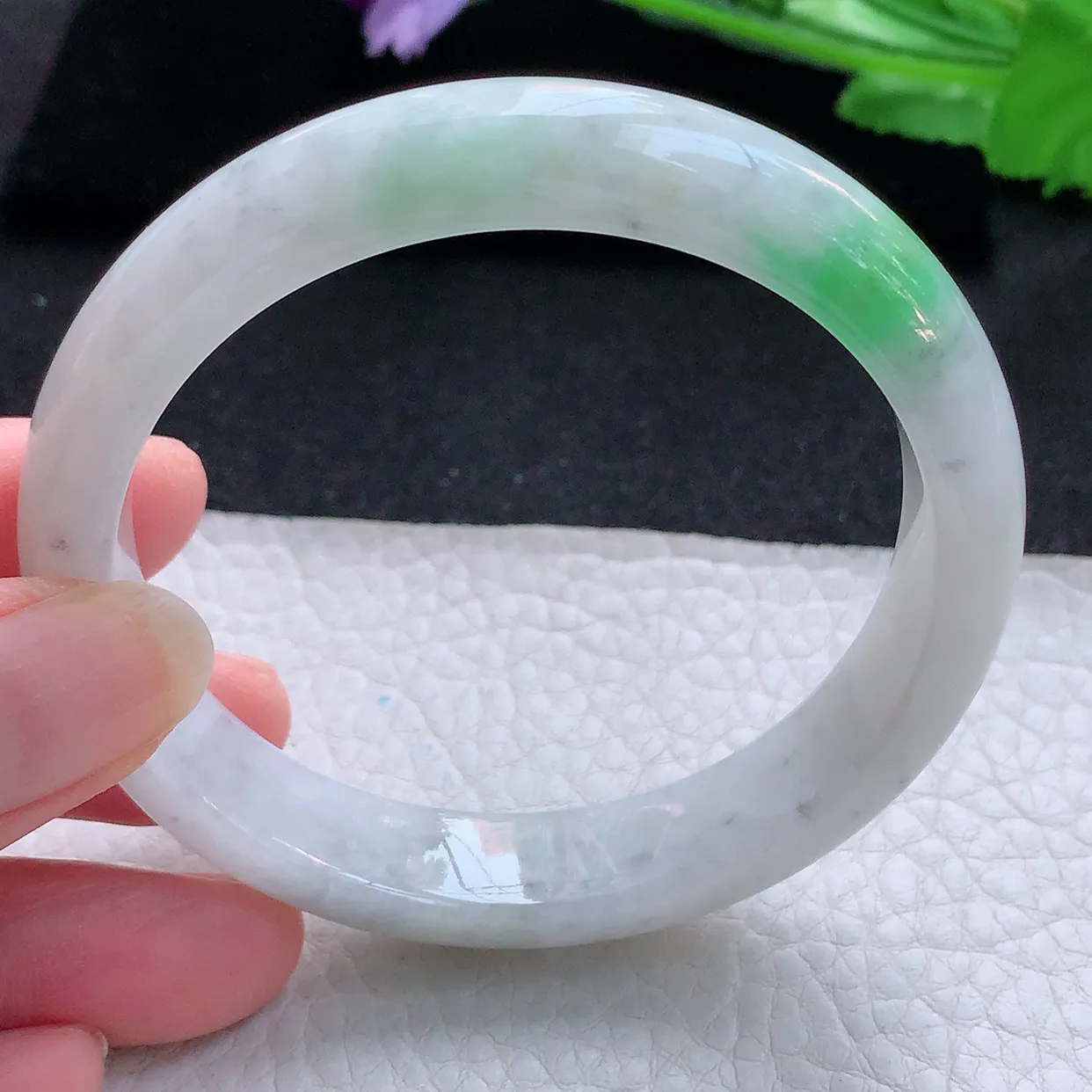 ll自然光58*12.5*7.7平安镯 天然翡翠A货玉手镯飘绿清秀宽边玉手环