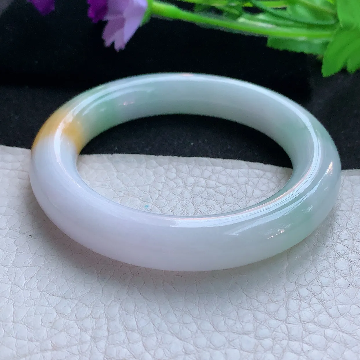 nr自然光57*12.3*11.8三彩胖圆镯 天然翡翠A货玉手镯水润圆条玉手环