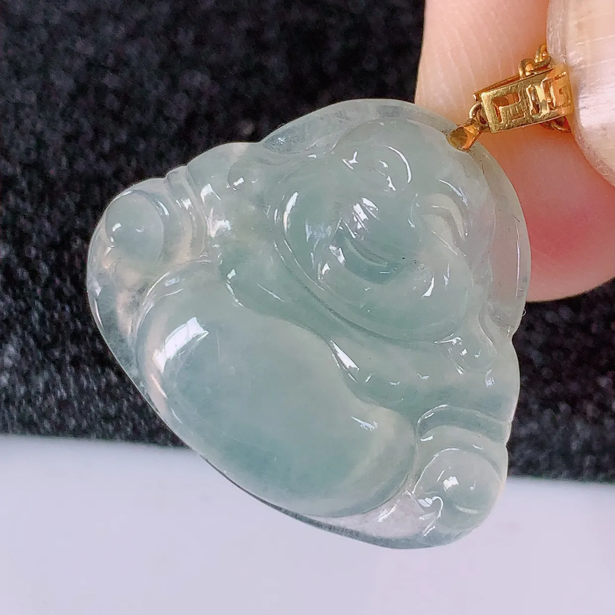 18K金镶嵌冰种翡翠佛公吊坠，玉笑佛，饱满，开脸喜庆，品佳品，配戴优雅迷人！#41.2