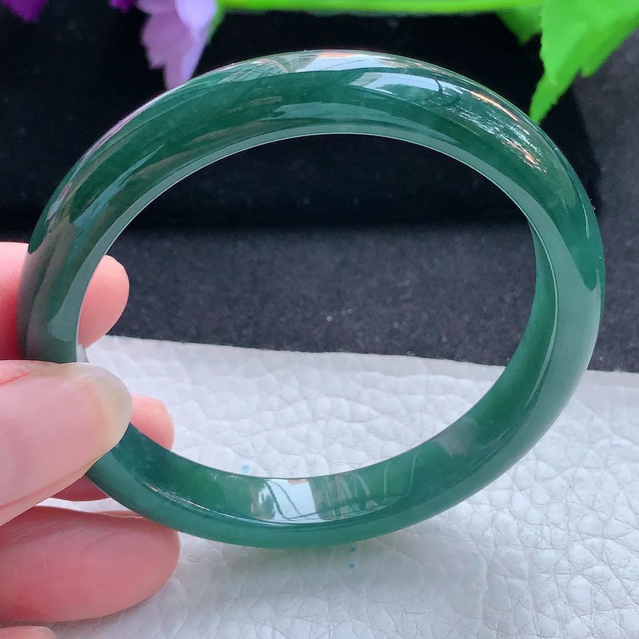 ll自然光55.5*10*7平安镯 天然翡翠A货玉手镯蓝韵秀气宽边玉手环