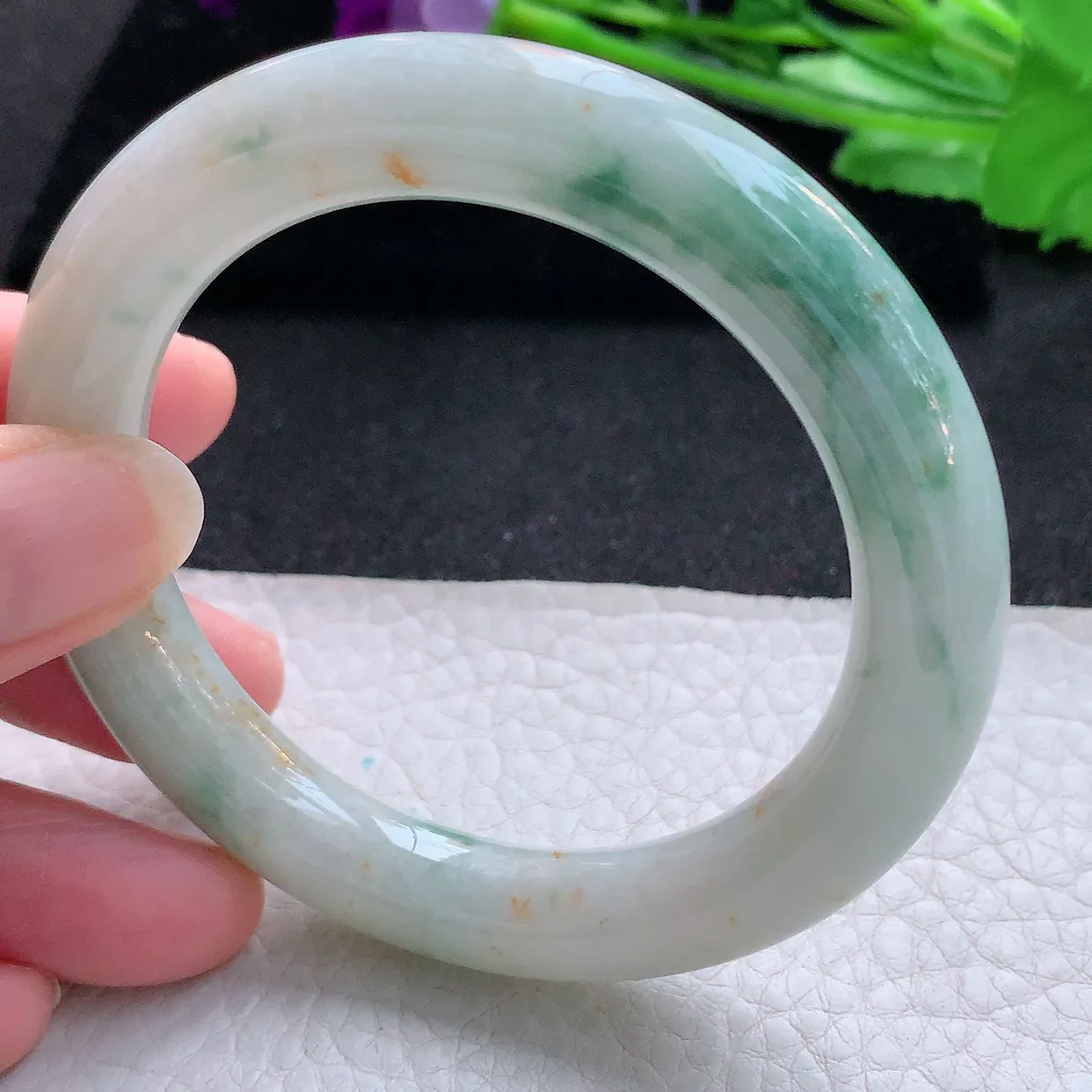 ll自然光55*10.4美人镯 天然翡翠A货玉手镯三彩圆条玉手环