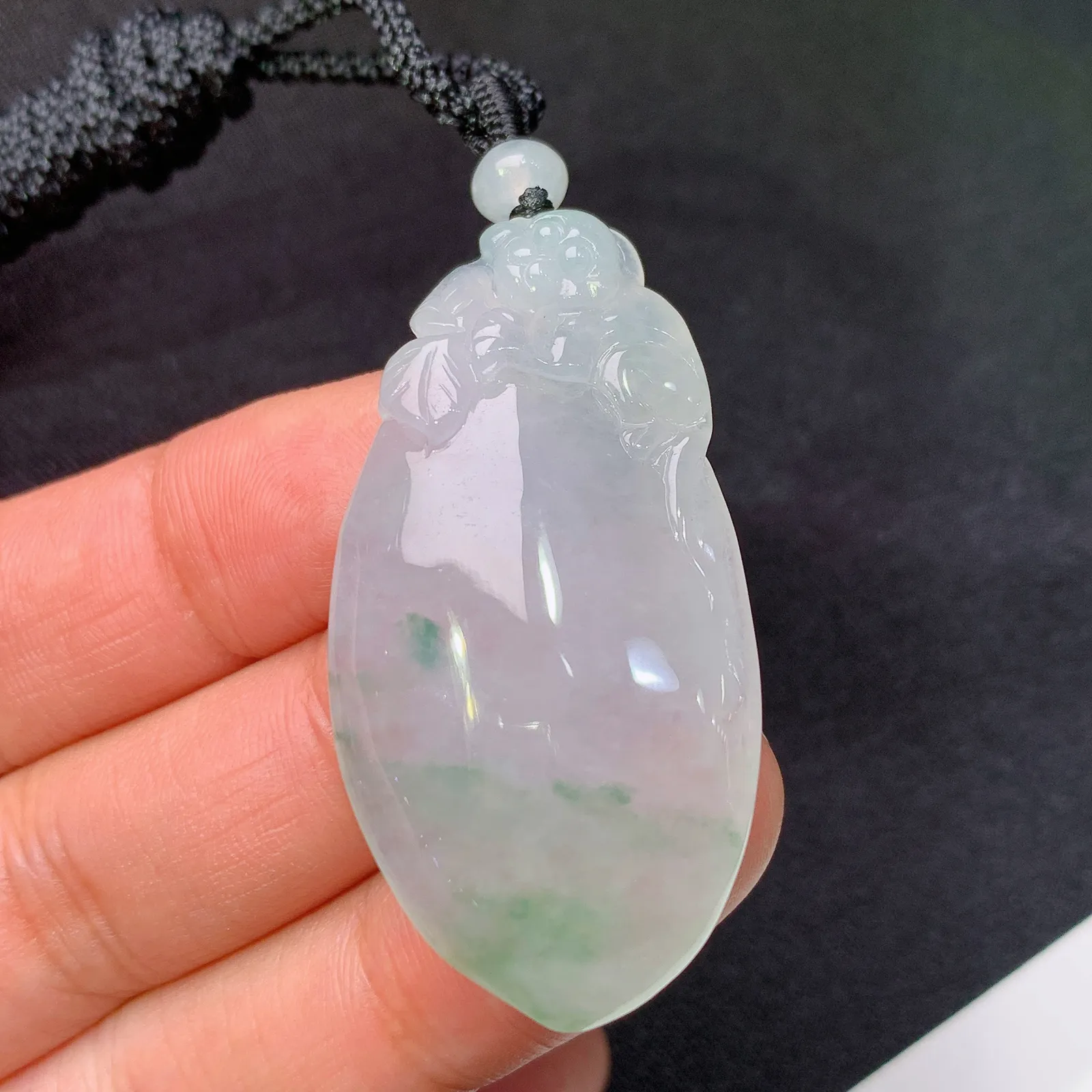 冰飘花福瓜，冰冰润润，玉质细腻，种水足，Nz 尺寸44.3*22.6*6.9