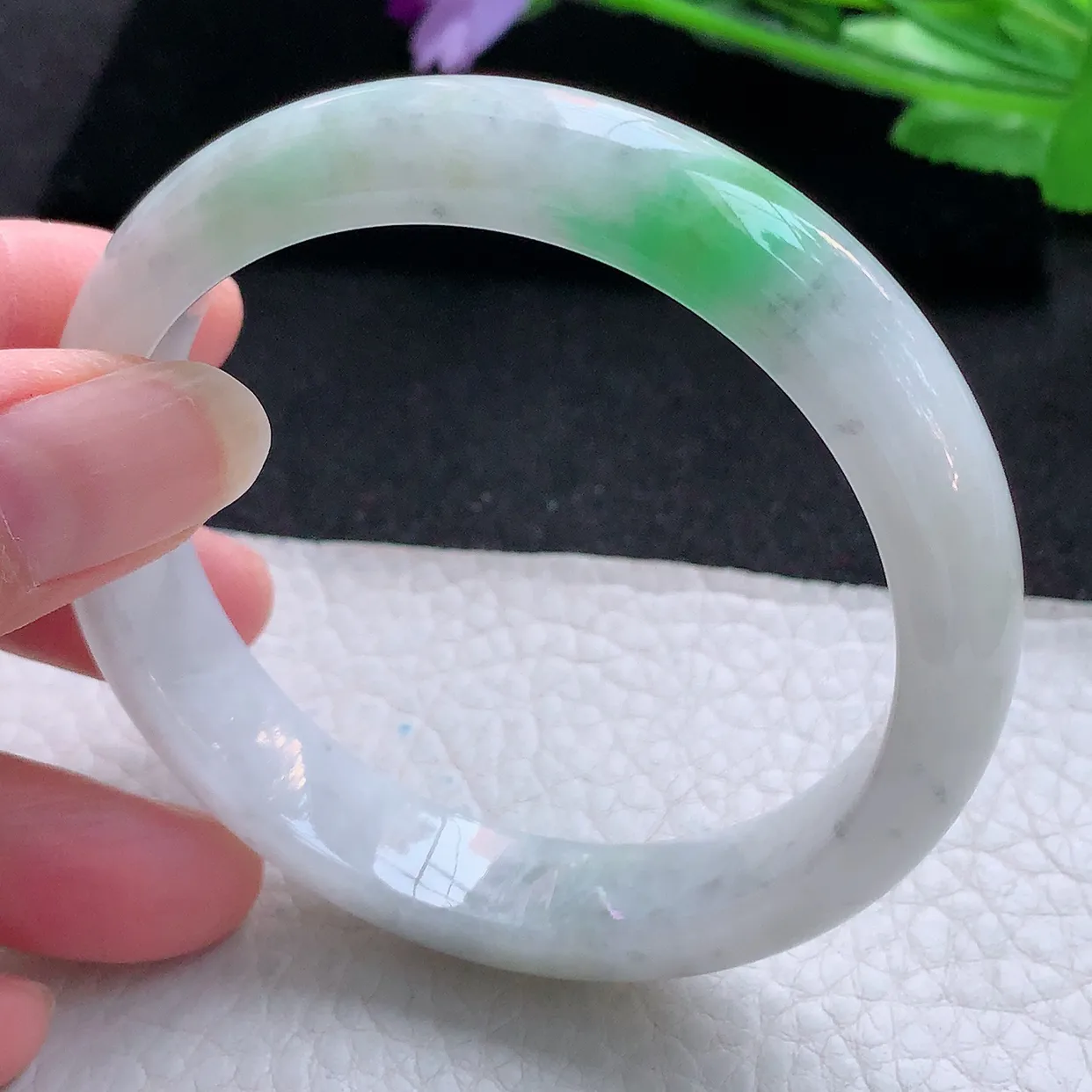 ll自然光58*12.5*7.7平安镯 天然翡翠A货玉手镯飘绿清秀宽边玉手环