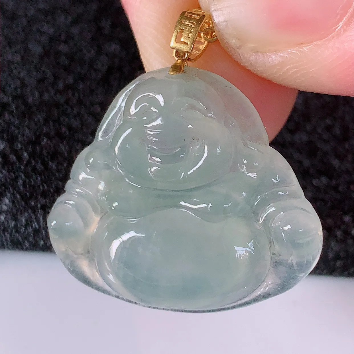 18K金镶嵌冰种翡翠佛公吊坠，玉笑佛，饱满，开脸喜庆，品佳品，配戴优雅迷人！#41.2