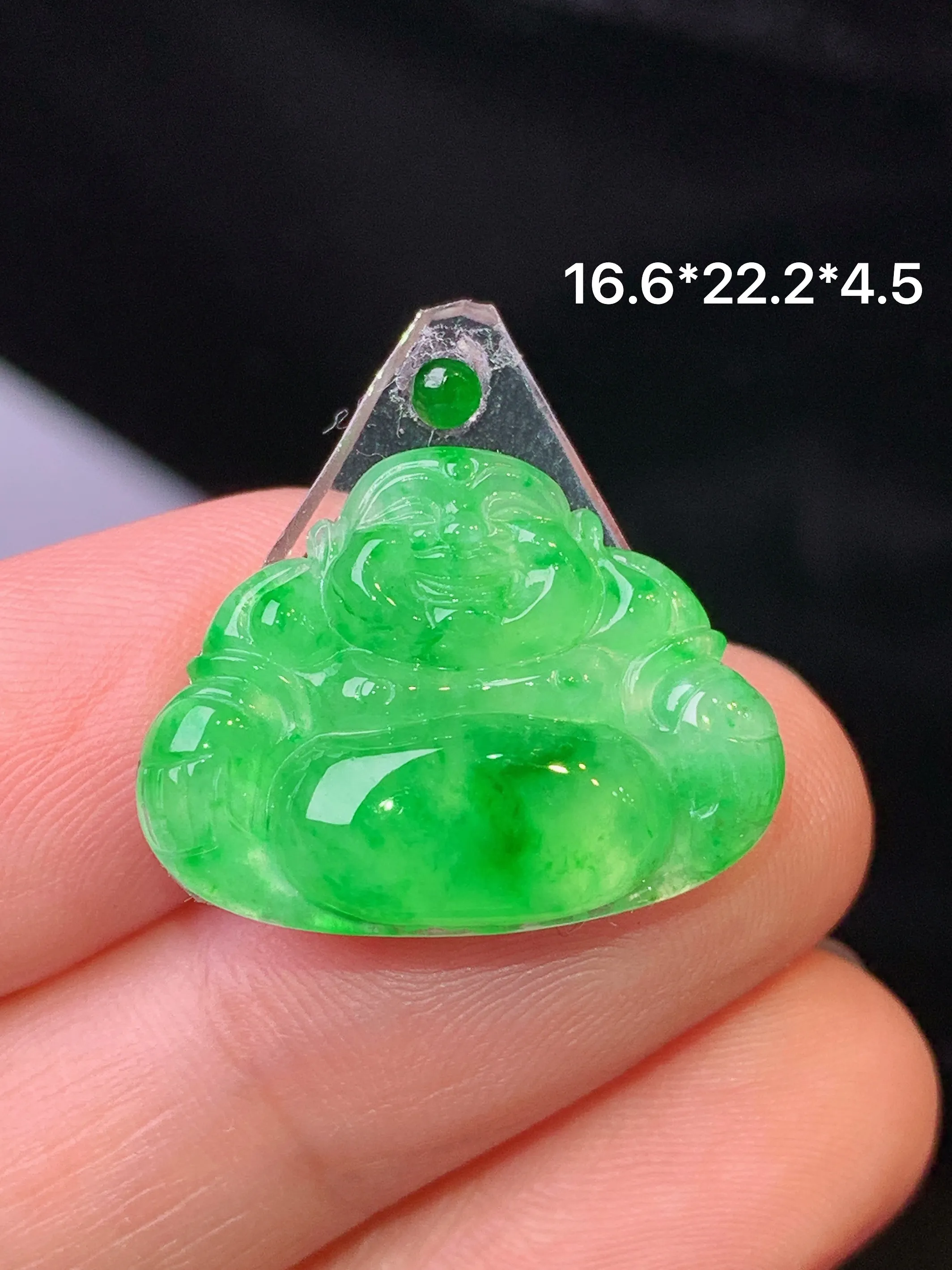 镶嵌款 翠绿佛公吊坠 玉质细腻 色泽清新艳丽 整体尺寸16.6*22.2*4.5