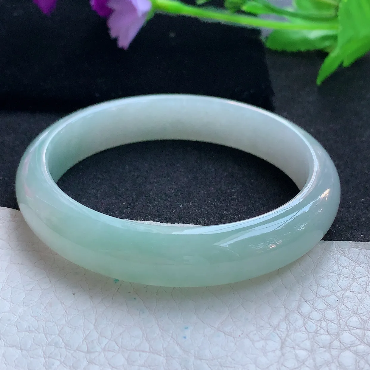 ll大圈口62*13*8平安镯 天然翡翠A货玉手镯清新晴美宽边玉手环