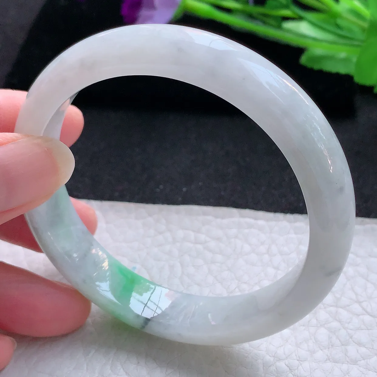 ll自然光58*12.5*7.7平安镯 天然翡翠A货玉手镯飘绿清秀宽边玉手环