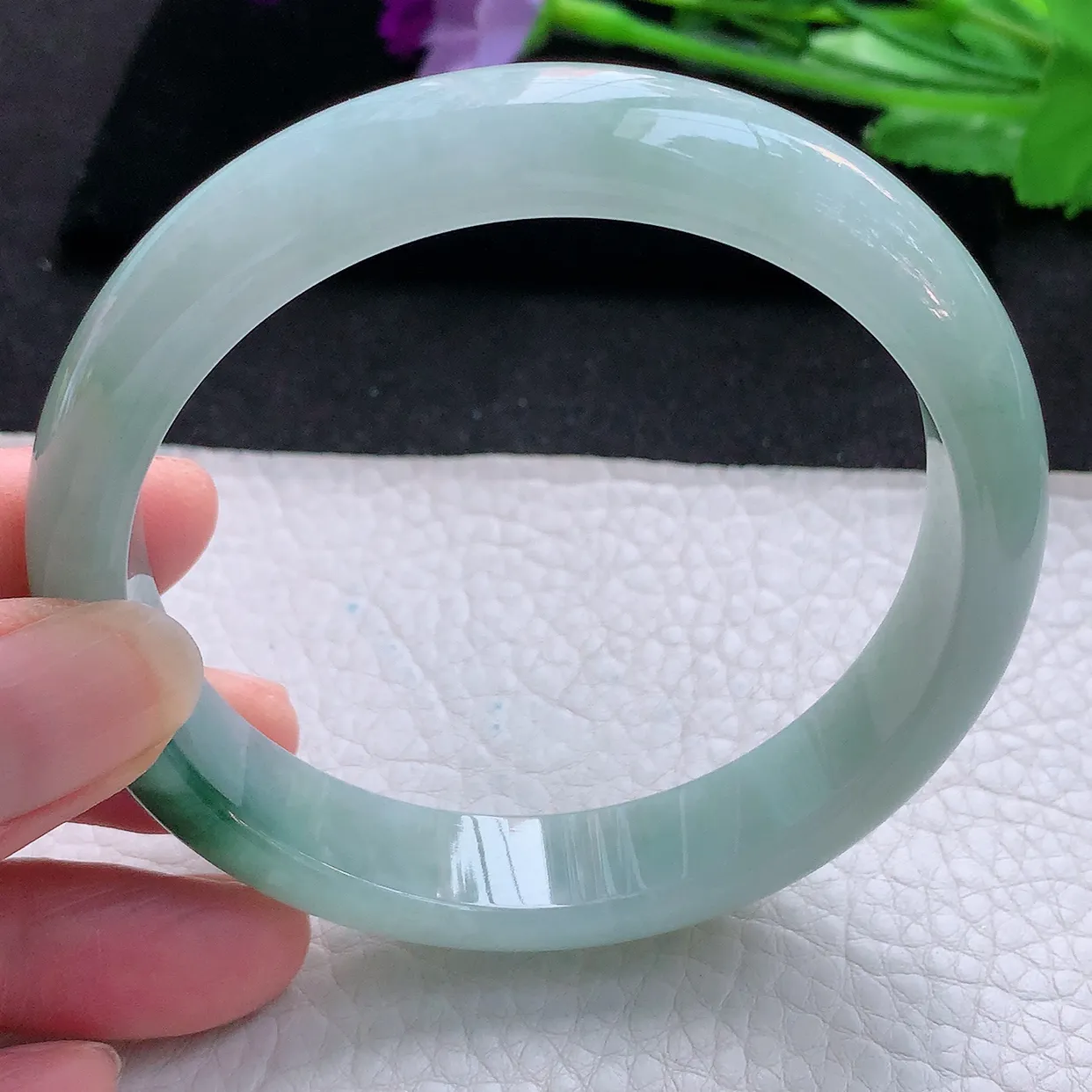 yh大圈口63*13.5*8平安镯 天然翡翠A货飘花玉手镯大气宽边玉手环