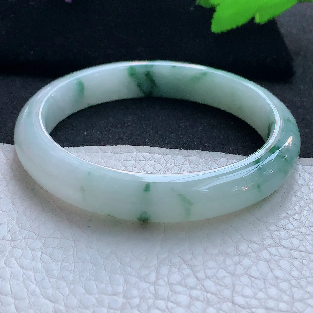 ll大圈口62.5*11.8*8.5平安镯 天然翡翠A货玉手镯飘花宽边玉手环