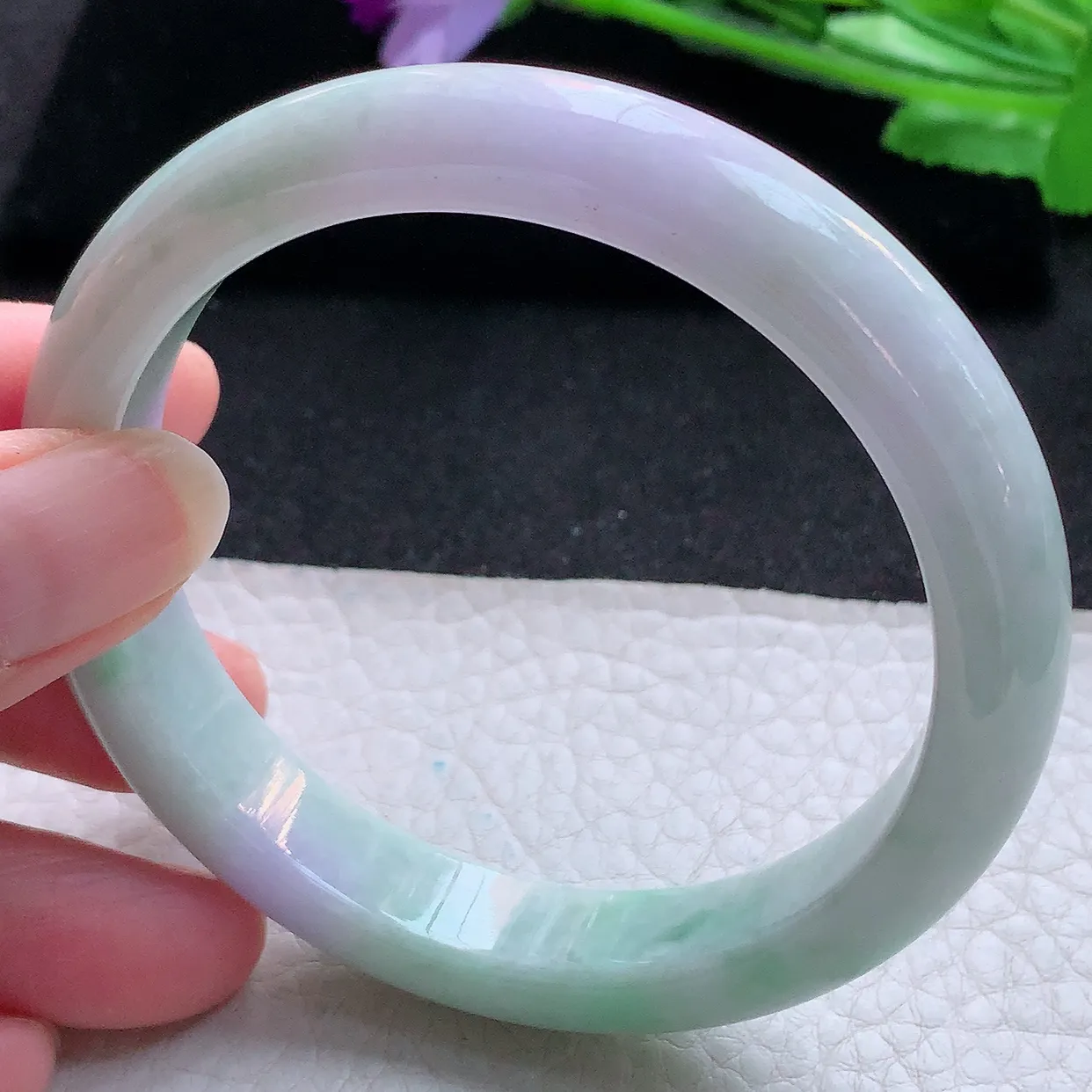 ss大圈口60*11.8*8.2平安镯 天然翡翠A货玉手镯春带彩清秀宽边玉手环