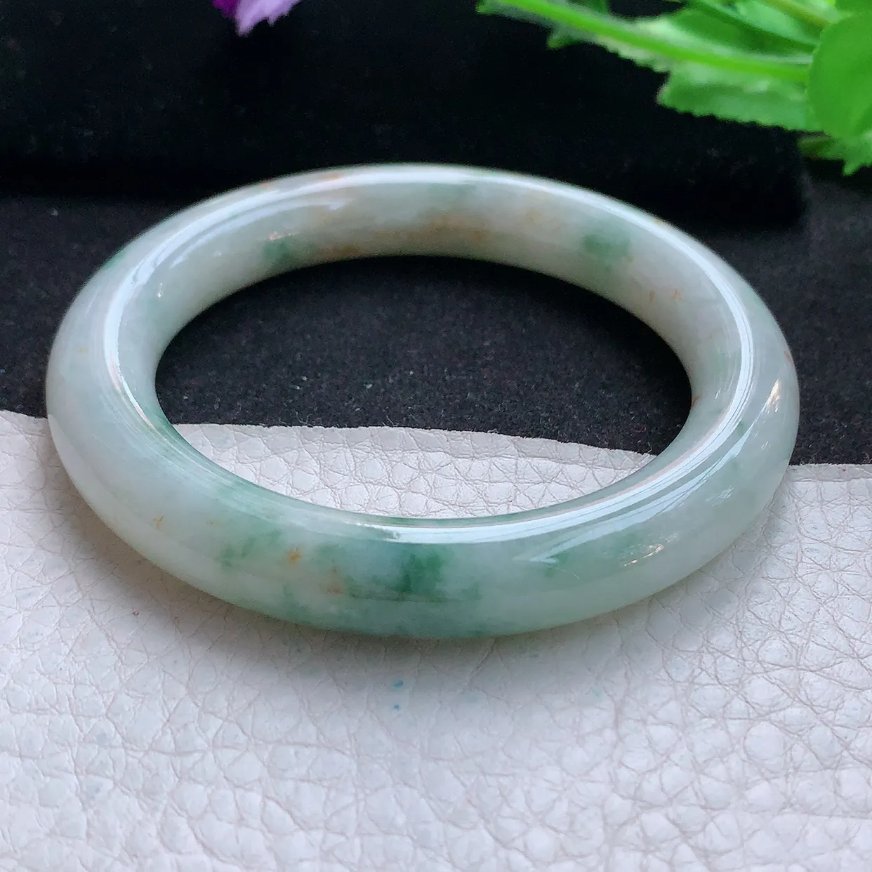 ll自然光55*10.4美人镯 天然翡翠A货玉手镯三彩圆条玉手环