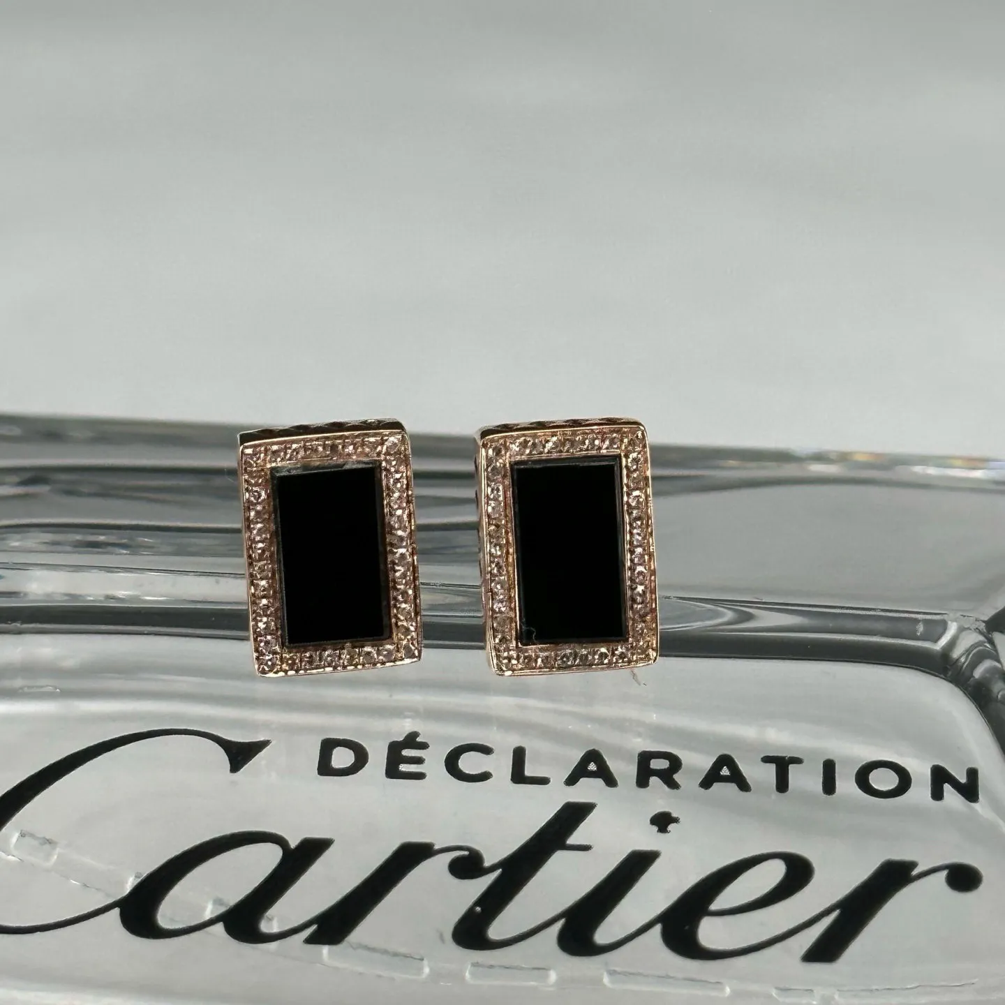 精品18k墨翠满钻耳钉 种好色正 黑度极好 打灯通透 油性十足 尺寸10.8