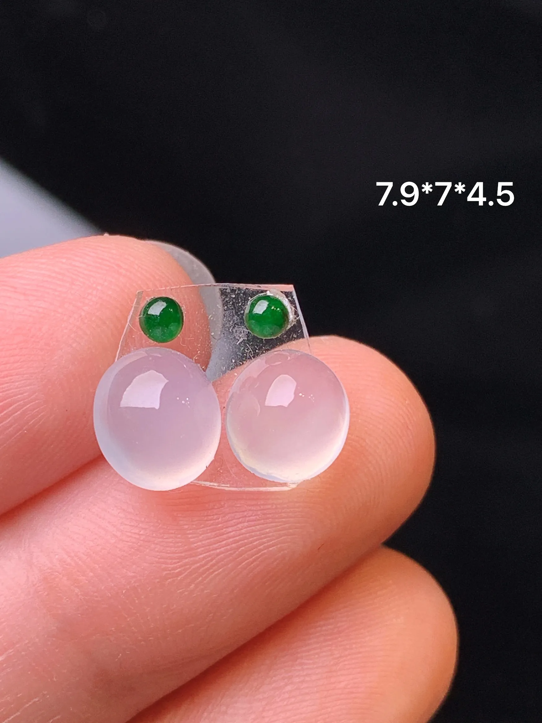 镶嵌款 冰种蛋面一对 玉质细腻 色泽清新艳丽 整体尺寸7.9*7*4.5