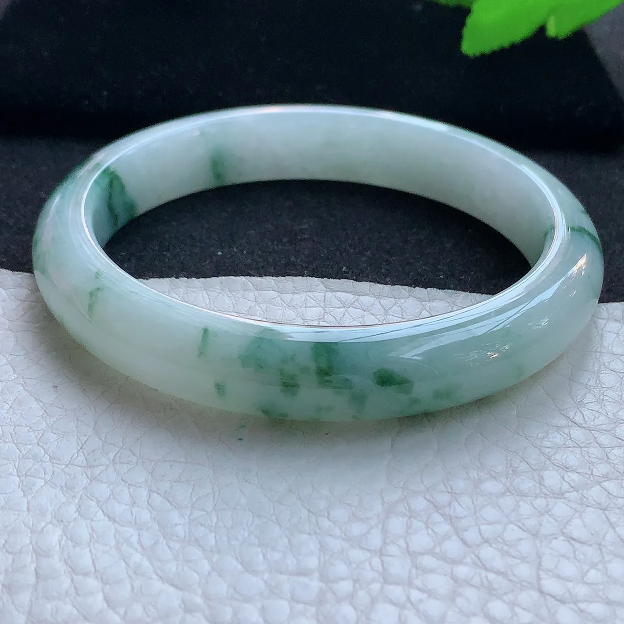 ll大圈口62.5*11.8*8.5平安镯 天然翡翠A货玉手镯飘花宽边玉手环