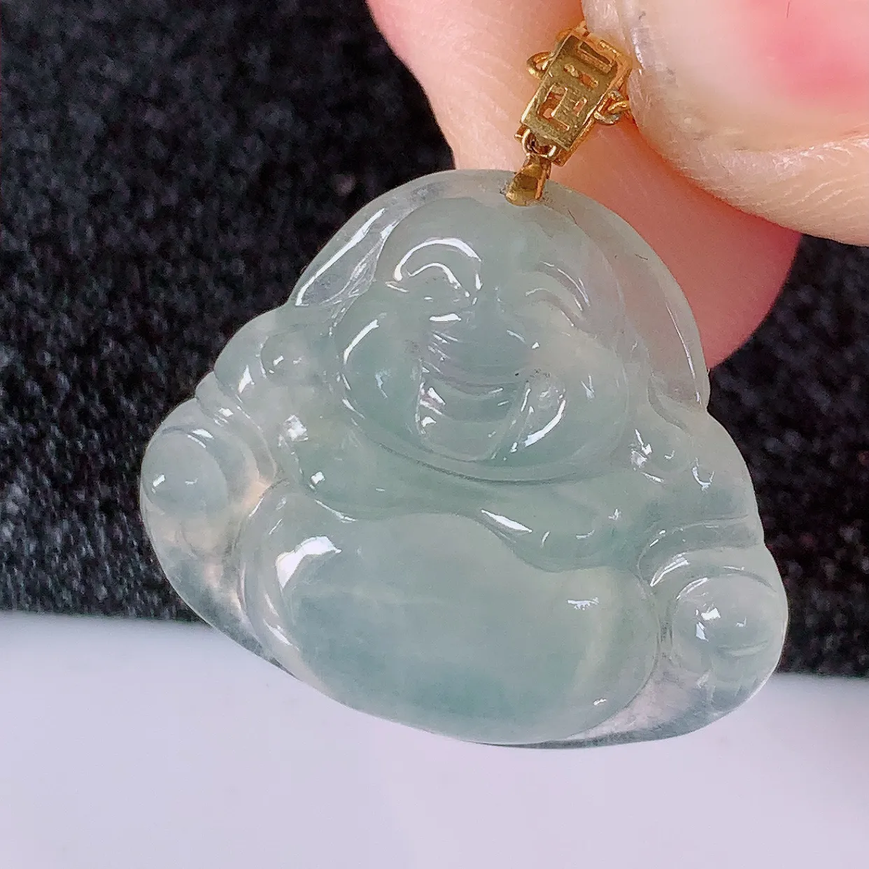 18K金镶嵌冰种翡翠佛公吊坠，玉笑佛，饱满，开脸喜庆，品佳品，配戴优雅迷人！#41.2