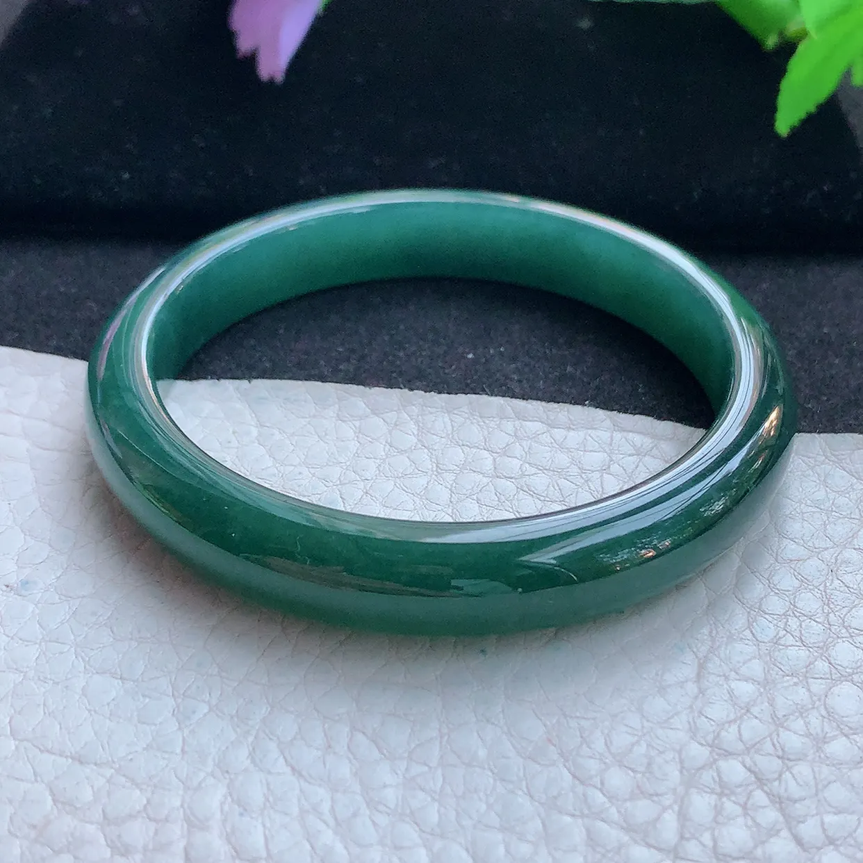 ll自然光55.5*10*7平安镯 天然翡翠A货玉手镯蓝韵秀气宽边玉手环