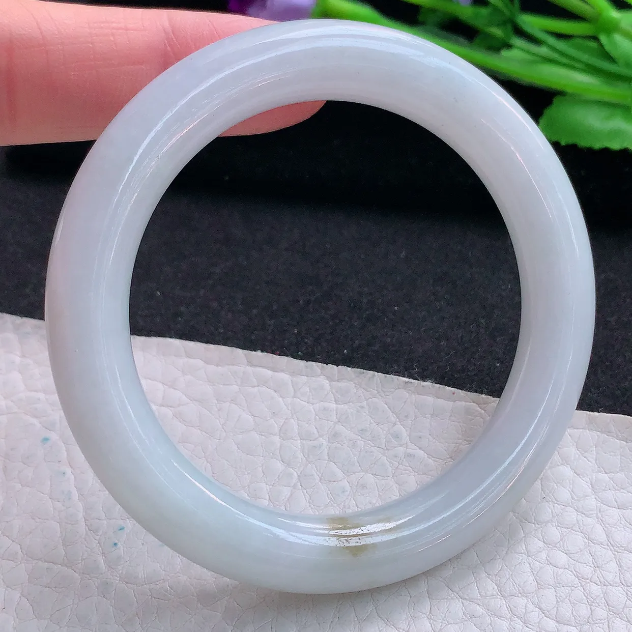 ll自然光53*10*9.8美人镯 缅甸翡翠A货玉手镯飘花水润圆条玉手环 叮当镯