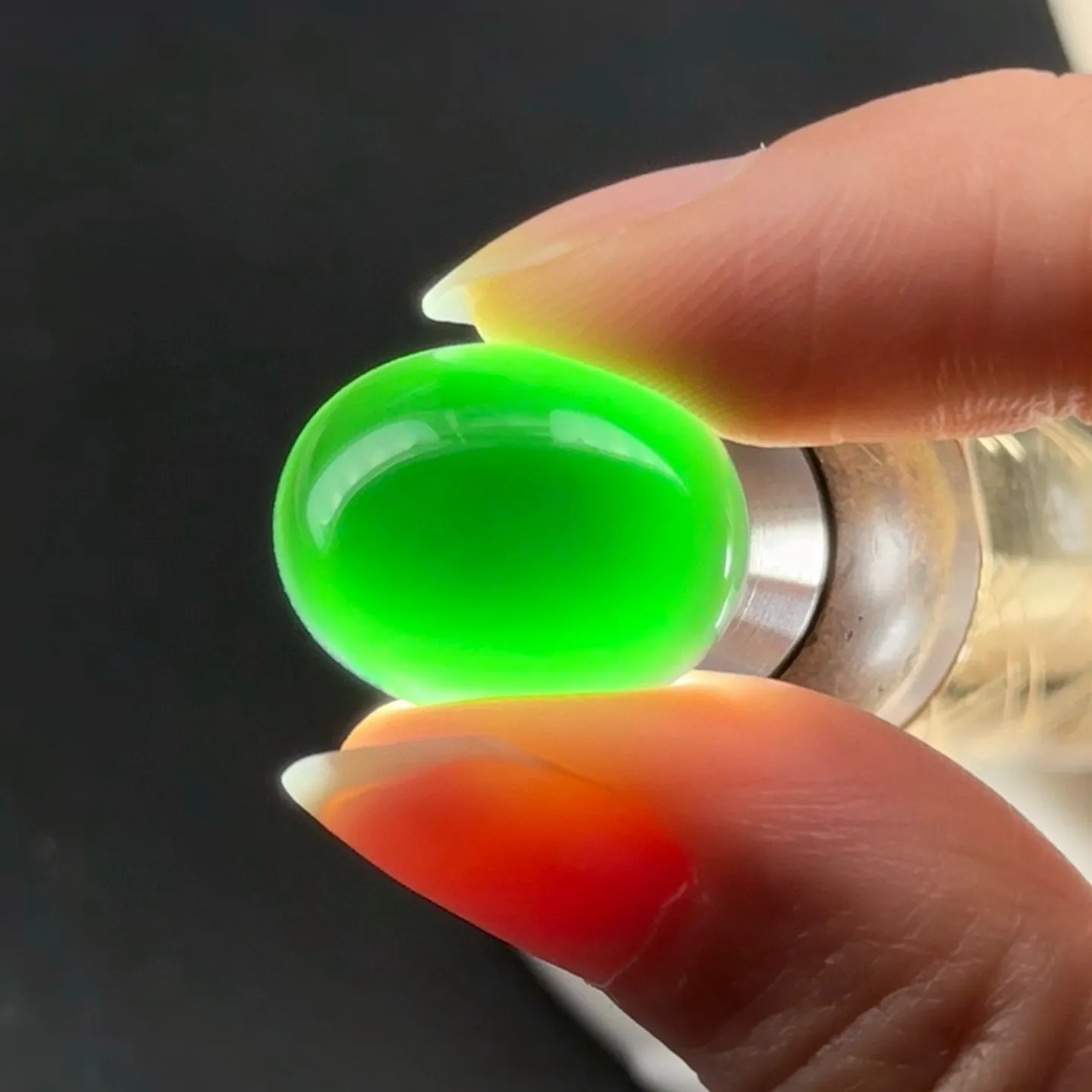 精品墨翠蛋面裸石 种好色正 黑度极好 打灯通透 油性十足 尺寸19.1